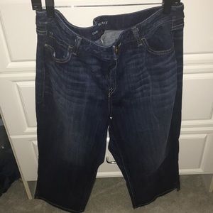 Plus size denim cropped jeans